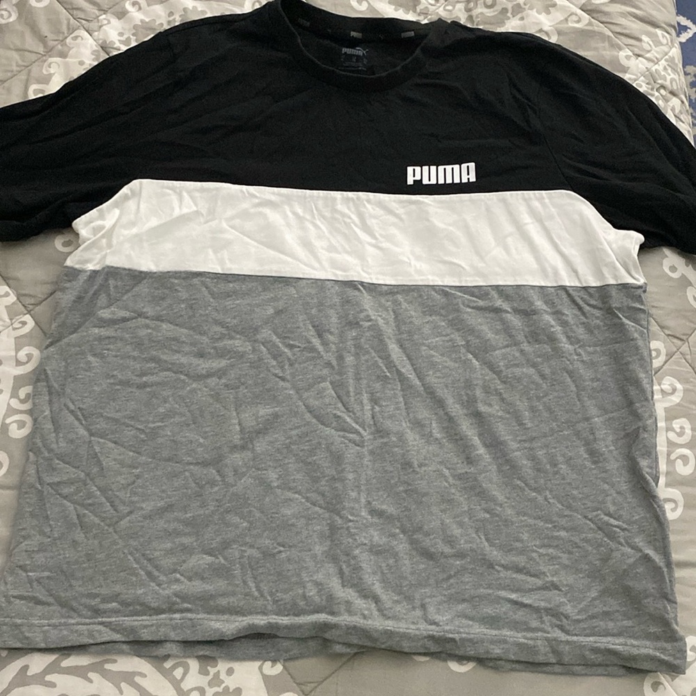 Boys Puma Tee Size XL